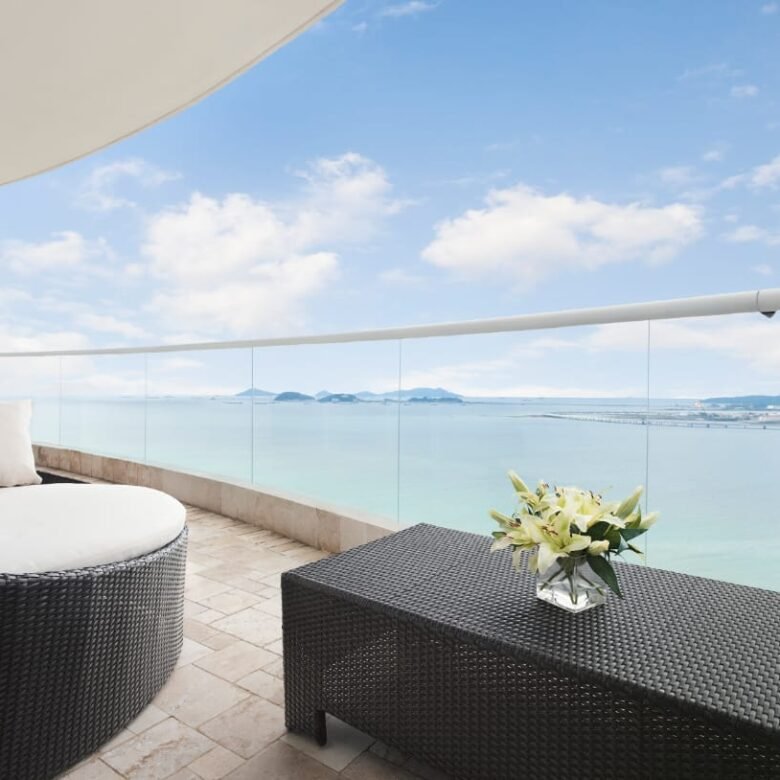 Paitilla Frente Al Mar: The Point, Amoblado, 500 m², 4 Habitaciones, 4.5 Baños