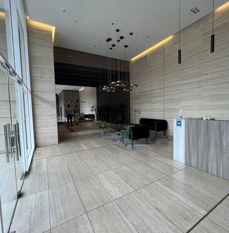 San Francisco, The Towers: Apapartamento de 271 m², Frente a Multiplaza