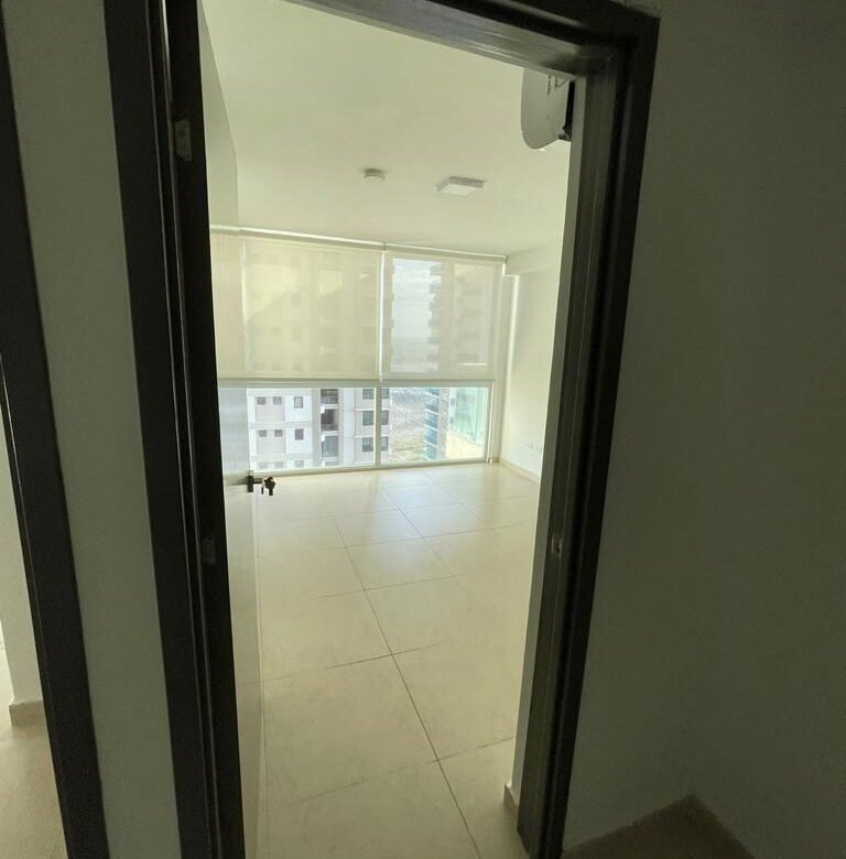 Costa del Este, Cerca Multinacionales: Lumiere, 210 m², 3 Recámaras + Den