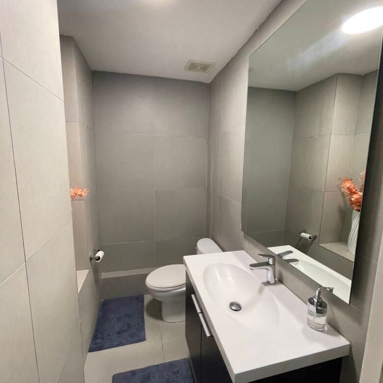 Ave Balboa, Experimente Vivir Frente Al Mar: Amoblado, 218 m², Yacht Club
