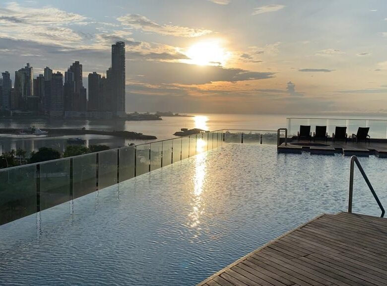Ave Balboa, Experimente Vivir Frente Al Mar: Amoblado, 218 m², Yacht Club