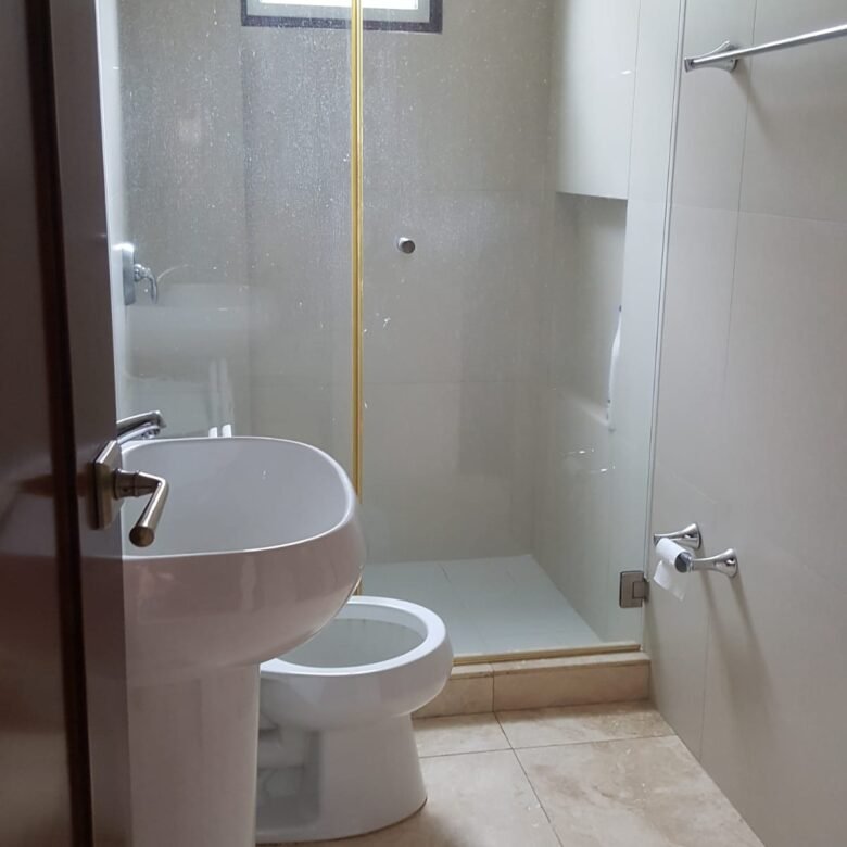 Casa en Campo de Golf : Santa María, exclusiva comunidad completa con garita de seguridad 24 horas