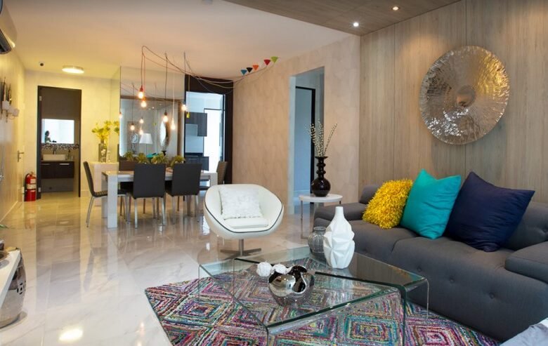 Viva con Elegancia y Comodidad en El Centro de Todo: Pacific Park – Edison Park