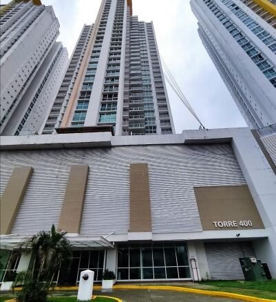 ¿Cómo Te Sentirías Si Tu Familia Tuviese Todo? Altos de Panamá con 4 Parkings