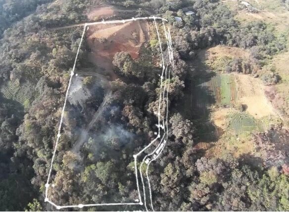 En el camino a las montañas, y cerca de playas: Terreno de 10 mil metros cuadrados