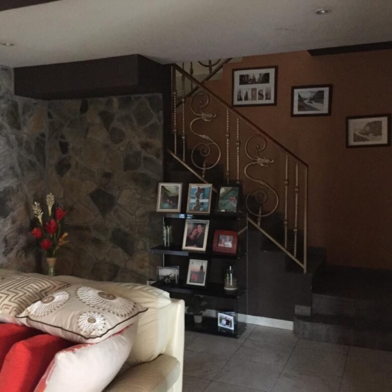 Albrook: Cómoda Residencia de 473 m², 3 Habitaciones, Amplia Terraza, Cbe