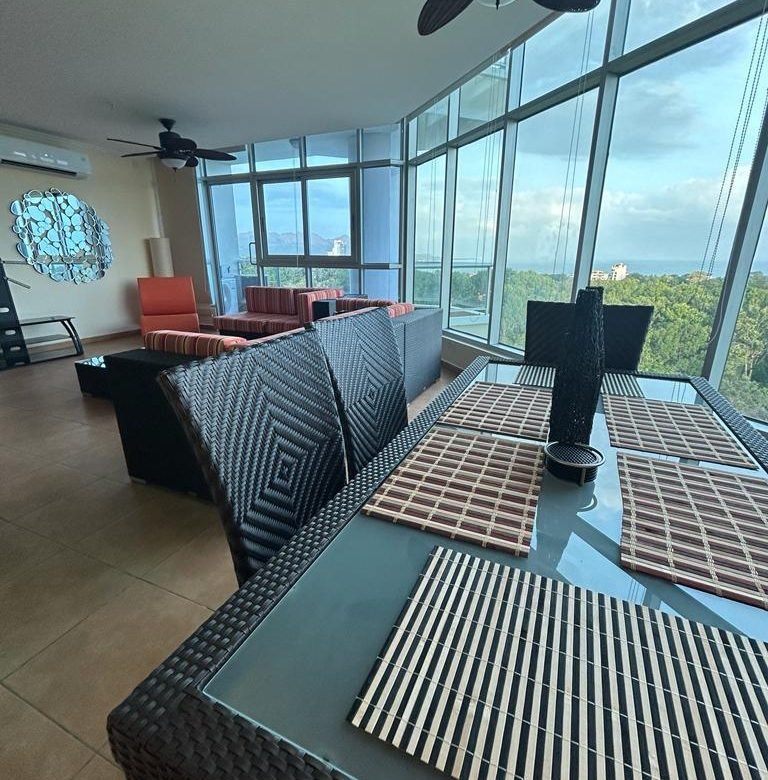 Viva en Playa Coronado con Campo de Golf: Coronado Golf, Apto de 1 Recámara