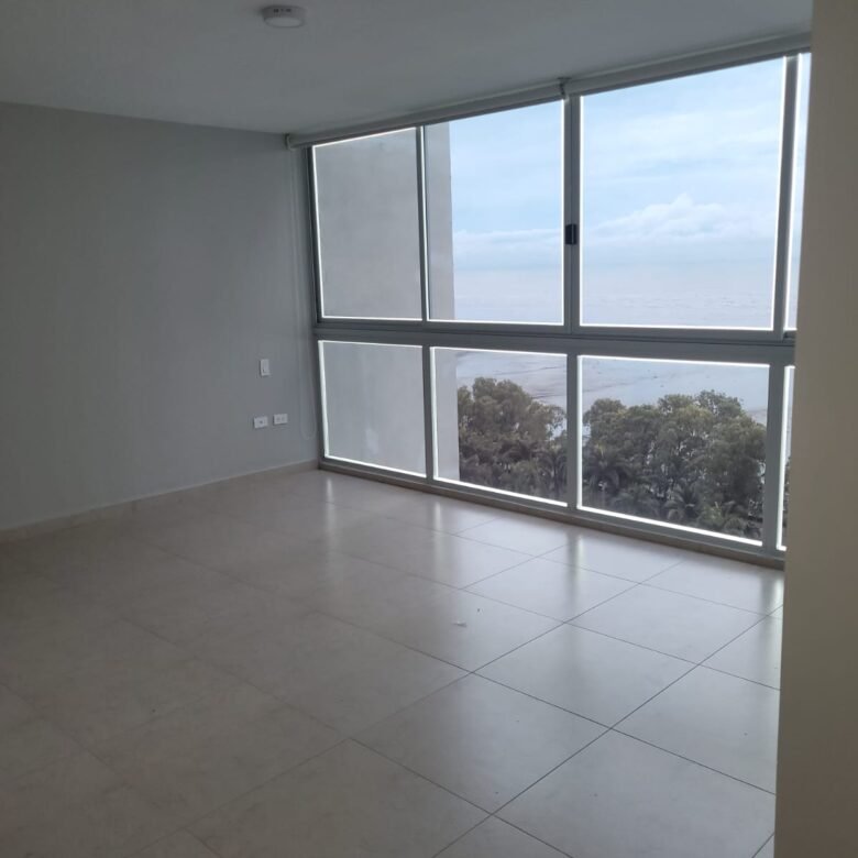 Costa del Este, Cerca Multinacionales, con vista al Mar: Excelente para Inversión, Lumiere, 210 m², 3 Recámaras + Den