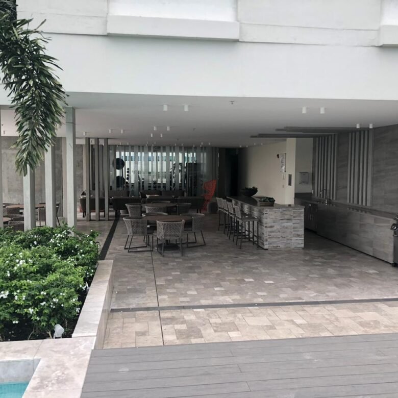 Santa Maria – Comunidad de Golf en Ciudad: Torre Greenview, 215 m², 3 Recámaras, Seguro y Pacífico