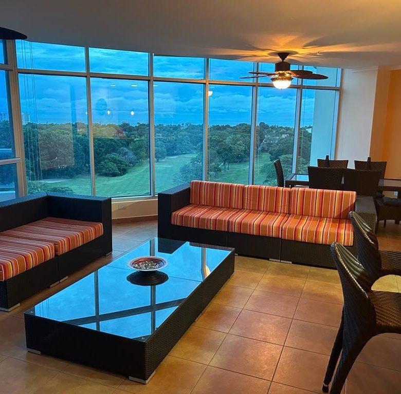 Viva en Playa Coronado con Campo de Golf: Coronado Golf, Apto de 1 Recámara