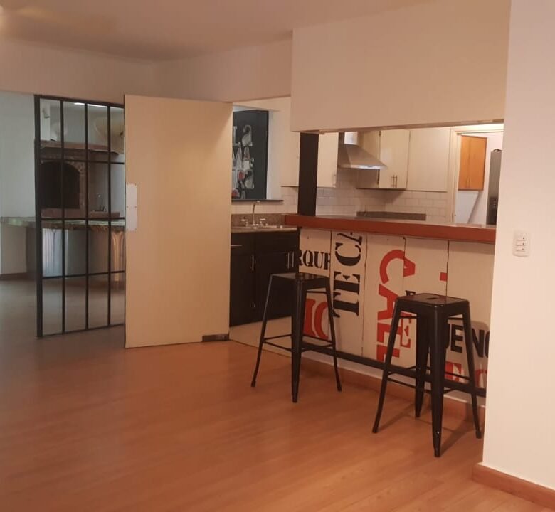 Clayton – 2 Casas colindantes con bosque, pegadas, Sector del Canal: Casas Grandes con 7 recámaras + 2 bodegas + Den