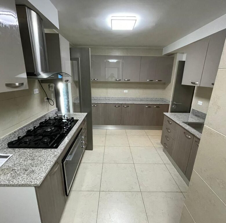 Costa del Este, Cerca Multinacionales: Lumiere, 210 m², 3 Recámaras + Den