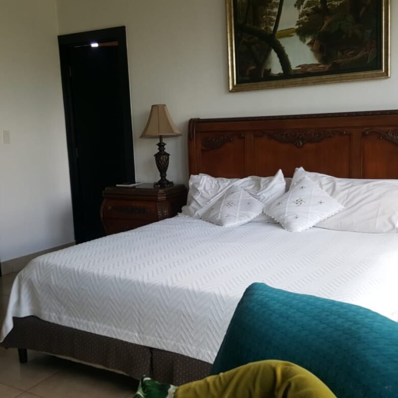 Viva Sintiendo La Brisa del Mar, en El Causeway, Amador: Cómodo Hogar de 287 m²