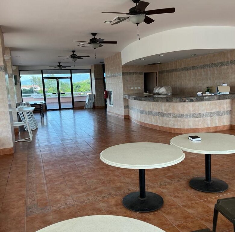 En El Mar, La Vida Es Más Sabrosa: Viva en Playa Coronado, Frente Al Playa 180 m²