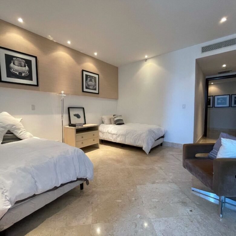 Paitilla Frente Al Mar: The Point, Amoblado, 500 m², 4 Habitaciones, 4.5 Baños