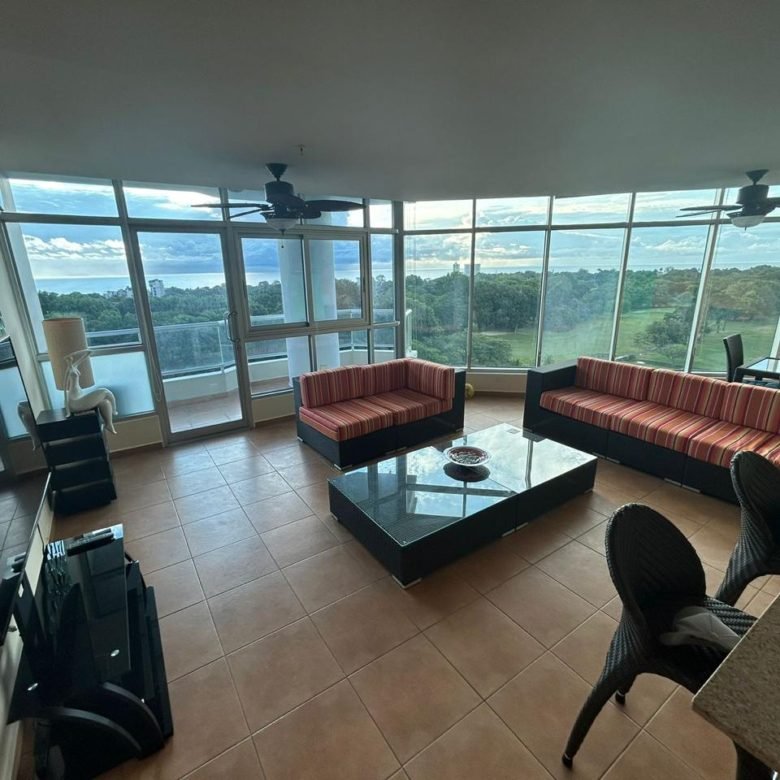 Viva en Playa Coronado con Campo de Golf: Coronado Golf, Apto de 1 Recámara