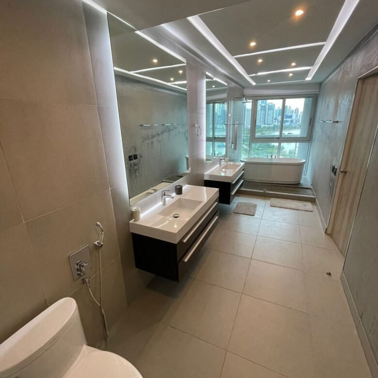 Ave Balboa, Experimente Vivir Frente Al Mar: Amoblado, 218 m², Yacht Club