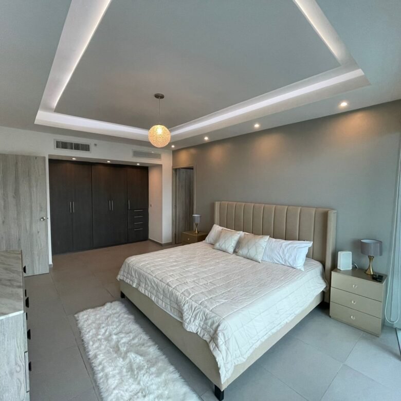 Ave Balboa, Experimente Vivir Frente Al Mar: Amoblado, 218 m², Yacht Club