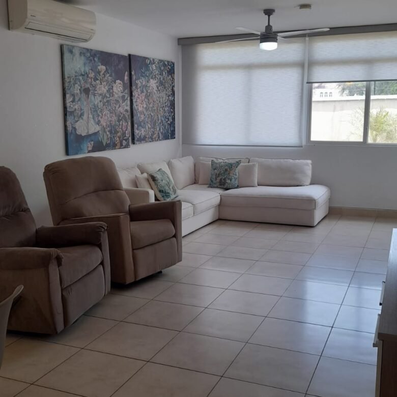 Casa de Playa, Playa Coronado: Con Club de Playa, Amoblada