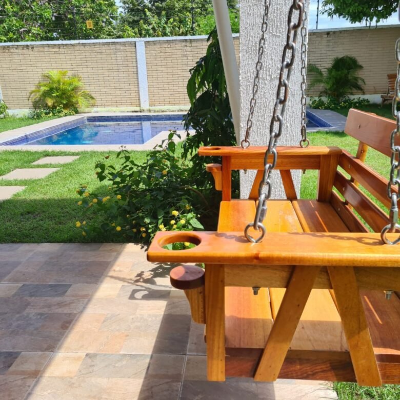 Casa de Playa, con Piscina Propia y Club de Playa: De 3 recamaras, Amoblada