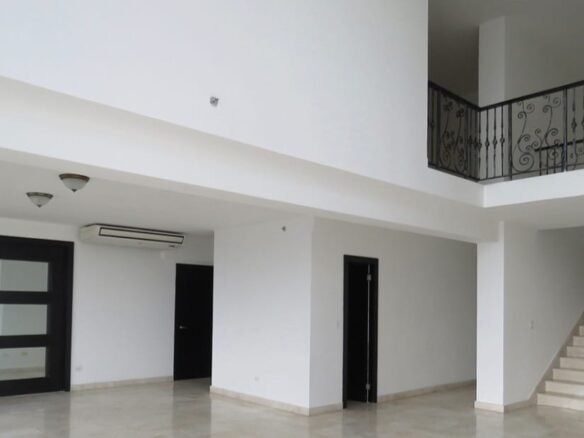 Experimente Vivir Cerca de Todo – El Cangrejo: Pent House 5 Habitaciones 405 m²