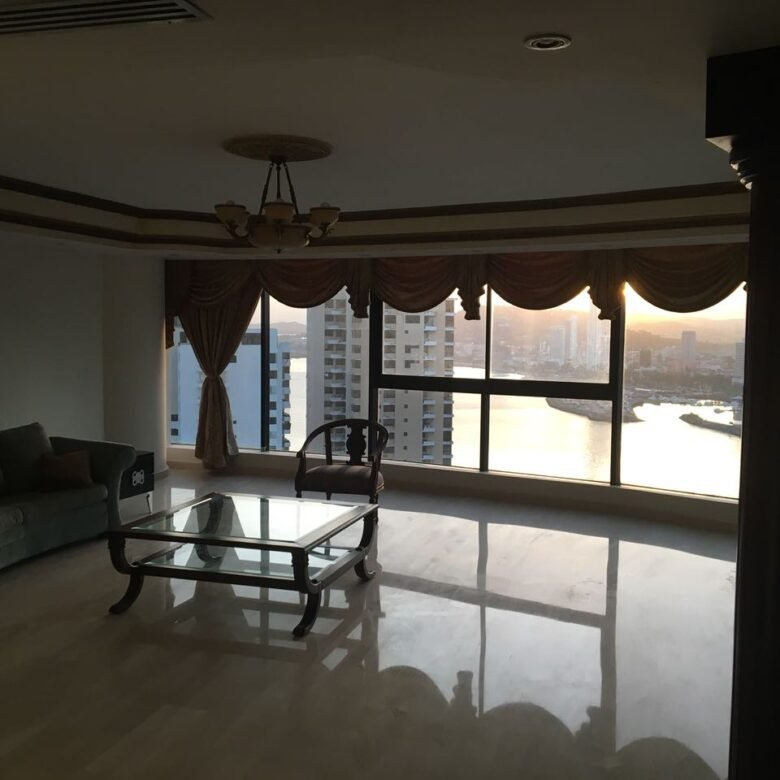 Paitilla: Torre de Lujo – Platinum, Apartamento de 350 m², 3 Recámaras, Piso Alto