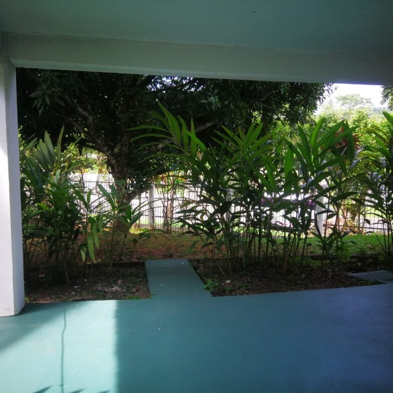Clayton: Casa Unifamiliar, con Acceso Restringido, 4 Habitaciones, Cbe