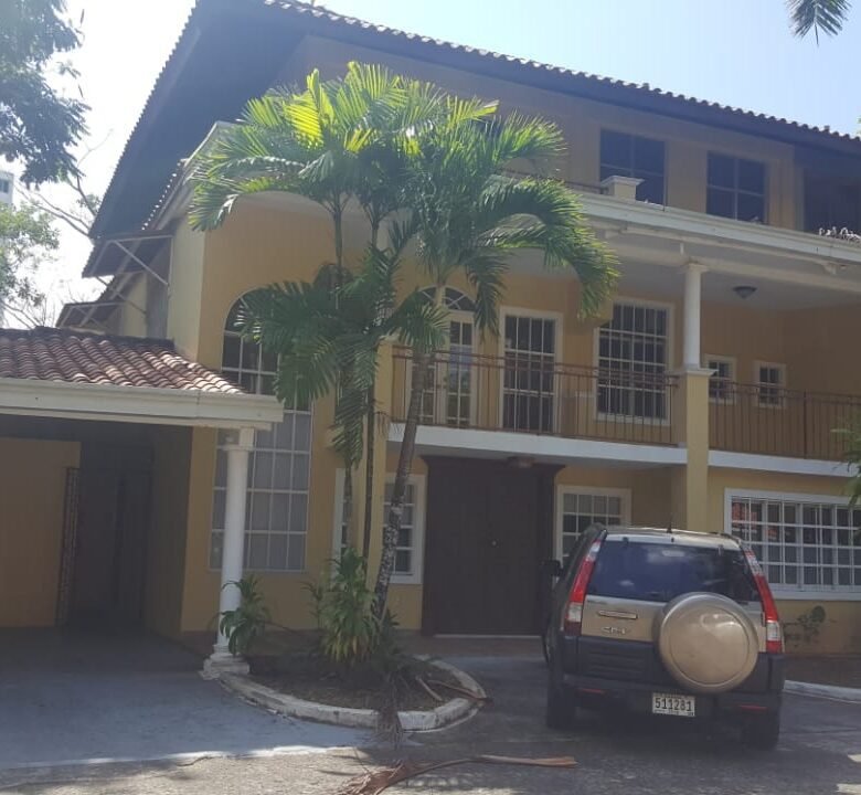 Clayton – Area Revertida: Acceso Restringido, Casa de 4 Recamaras, Cerca Ciudad del Saber