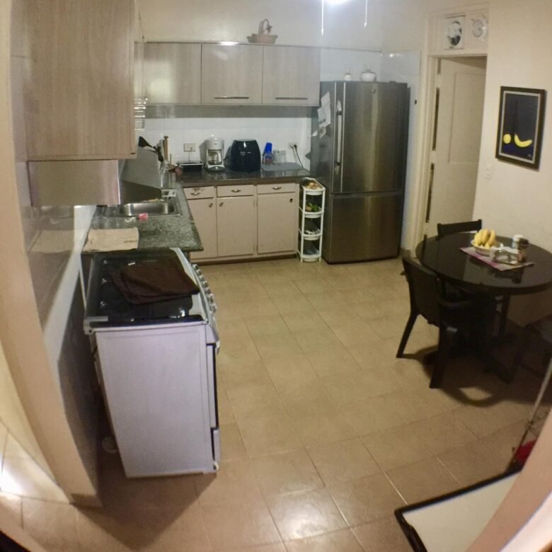 Area Revertida – Diablo: Casa 3 Habitaciones, Cbe, Amplio Terreno, Duplex
