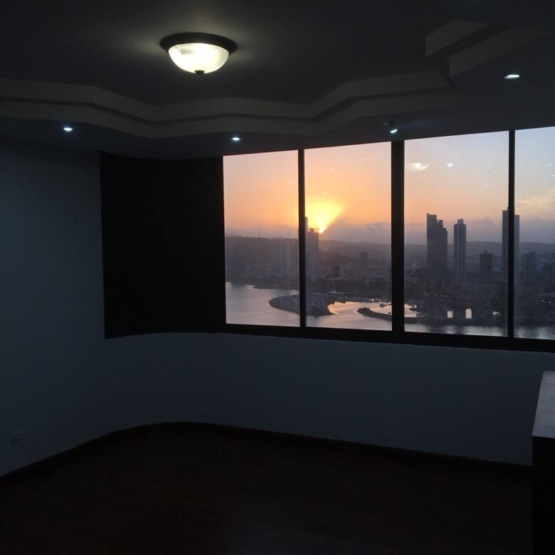 Paitilla: Torre de Lujo – Platinum, Apartamento de 350 m², 3 Recámaras, Piso Alto