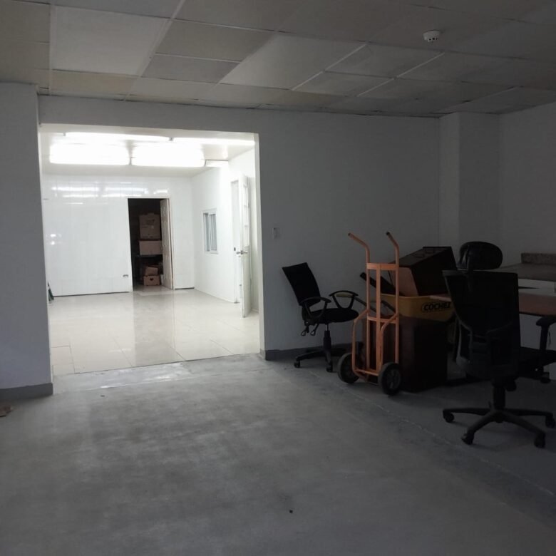 Albrook – Local Comercial: Para inversión, Planta Baja, Frente a Via Principal