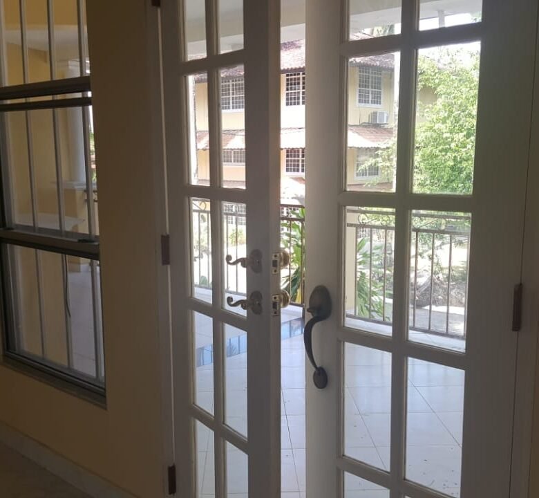 Clayton – Area Revertida: Acceso Restringido, Casa de 4 Recamaras, Cerca Ciudad del Saber