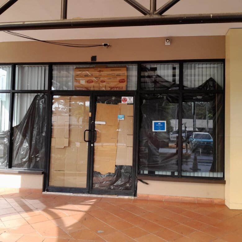 Albrook – Local Comercial: Para inversión, Planta Baja, Frente a Via Principal