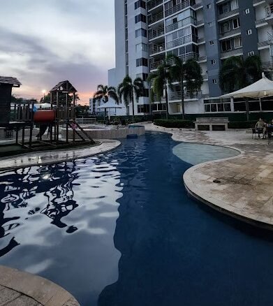 Cosmopolitan Tower, Via Transistmica: Apartamento de 2 Habitaciones