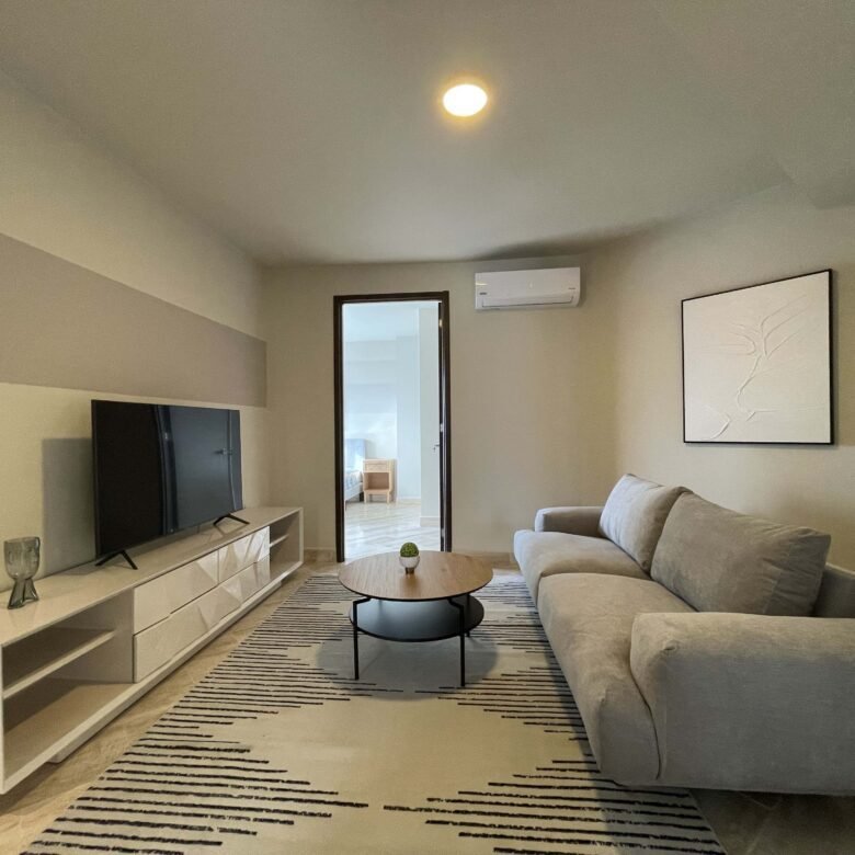 Costa del Este: Sector Alto Nivel, con Casa Club, Amoblado, de 202 m² con 3 Recámaras y 3.5 Baños