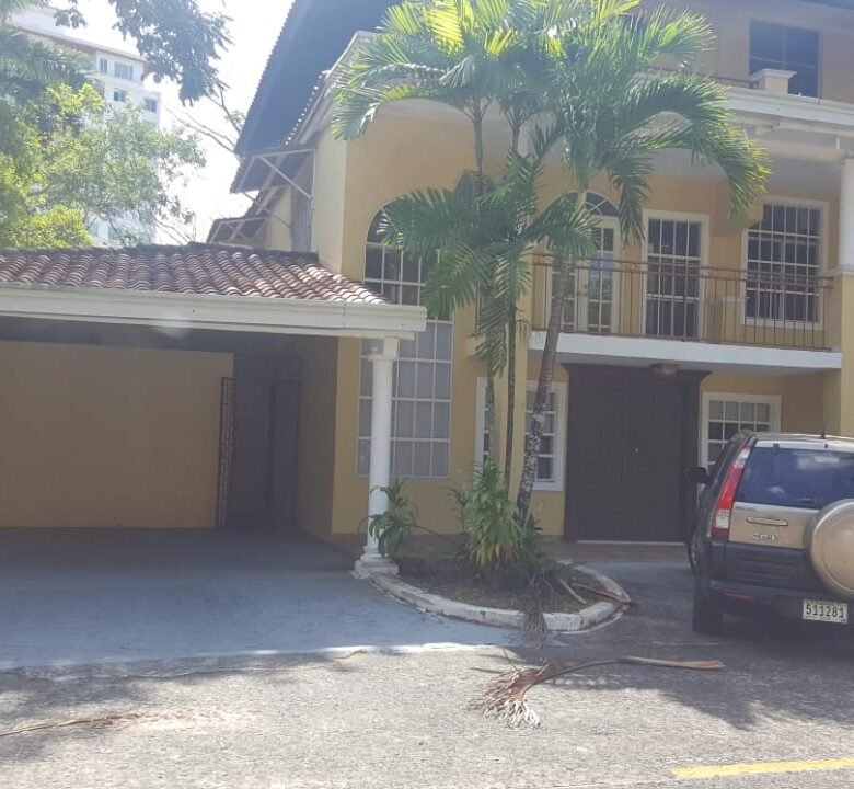 Clayton – Area Revertida: Acceso Restringido, Casa de 4 Recamaras, Cerca Ciudad del Saber