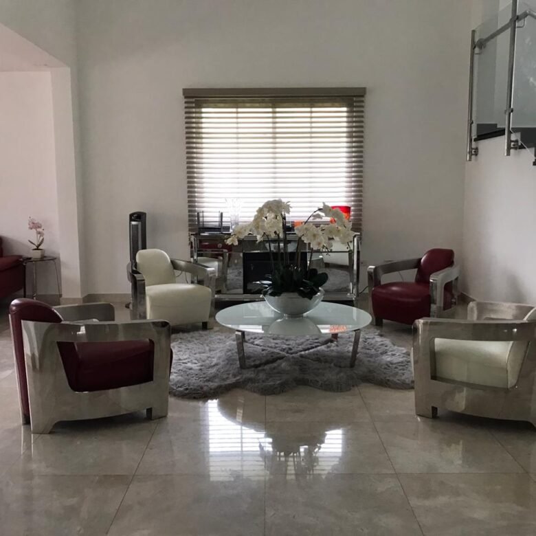 Clayton, Exclusivo, Senderos Camino de Cruces: Casa de 4 Recamaras, 845.74 m² Terreno