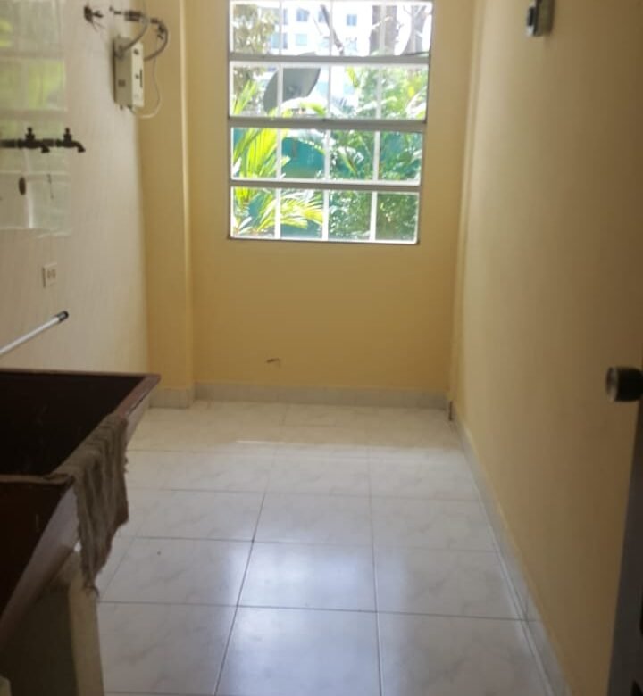 Clayton – Area Revertida: Acceso Restringido, Casa de 4 Recamaras, Cerca Ciudad del Saber