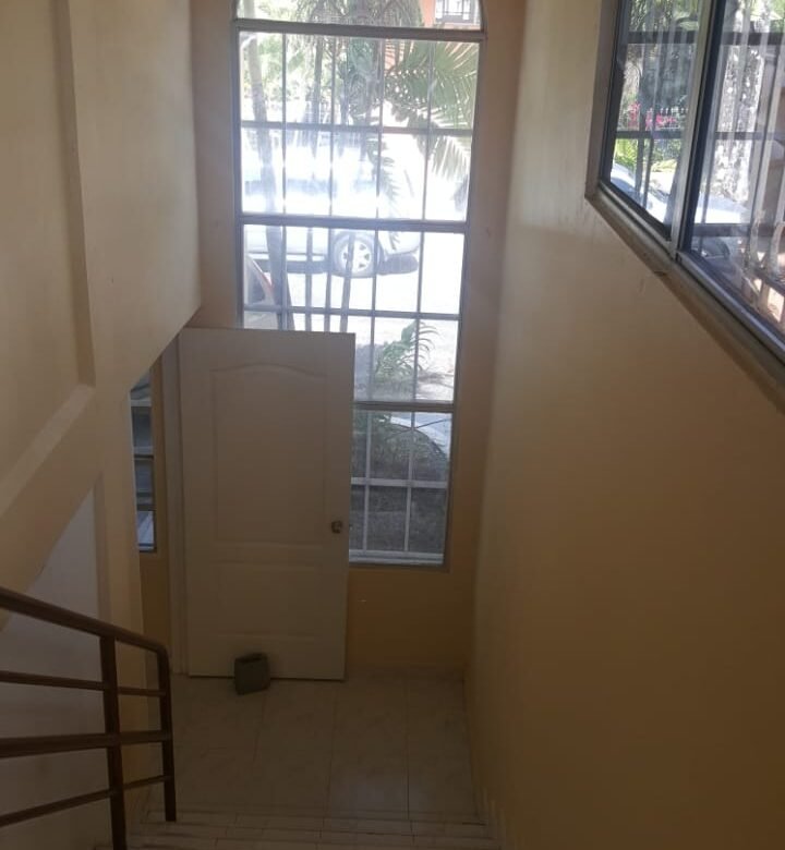 Clayton – Area Revertida: Acceso Restringido, Casa de 4 Recamaras, Cerca Ciudad del Saber