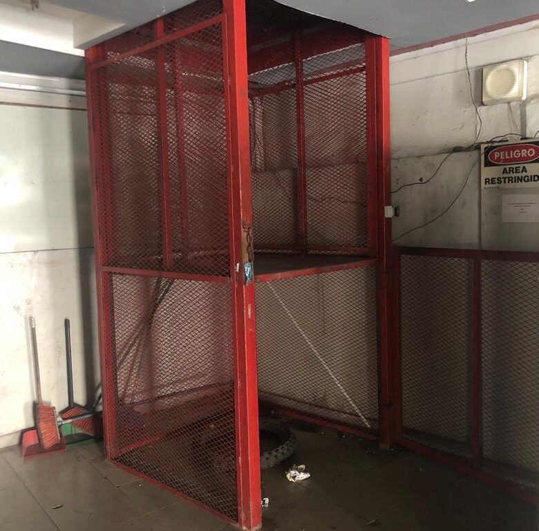 Edificio Completo – Av Central y Calidonia: Rm3c2, con Elevador