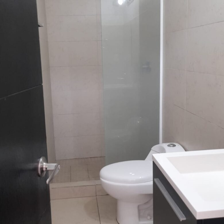 Playa Coronado: Apartamento de 2 Recámaras, Area Social y Garita de Seguridad