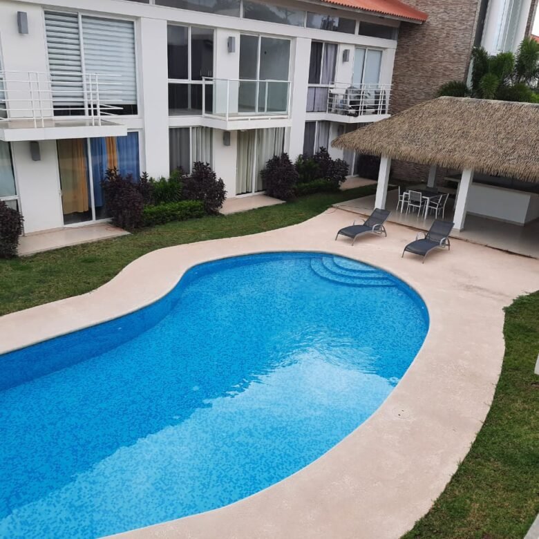 Playa Coronado: Apartamento de 2 Recámaras, Area Social y Garita de Seguridad