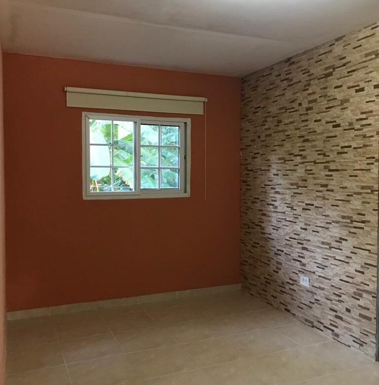 Casita – Sector de Playa / Casa de Campo: Casita de 1 Recámara, Incluye Luz
