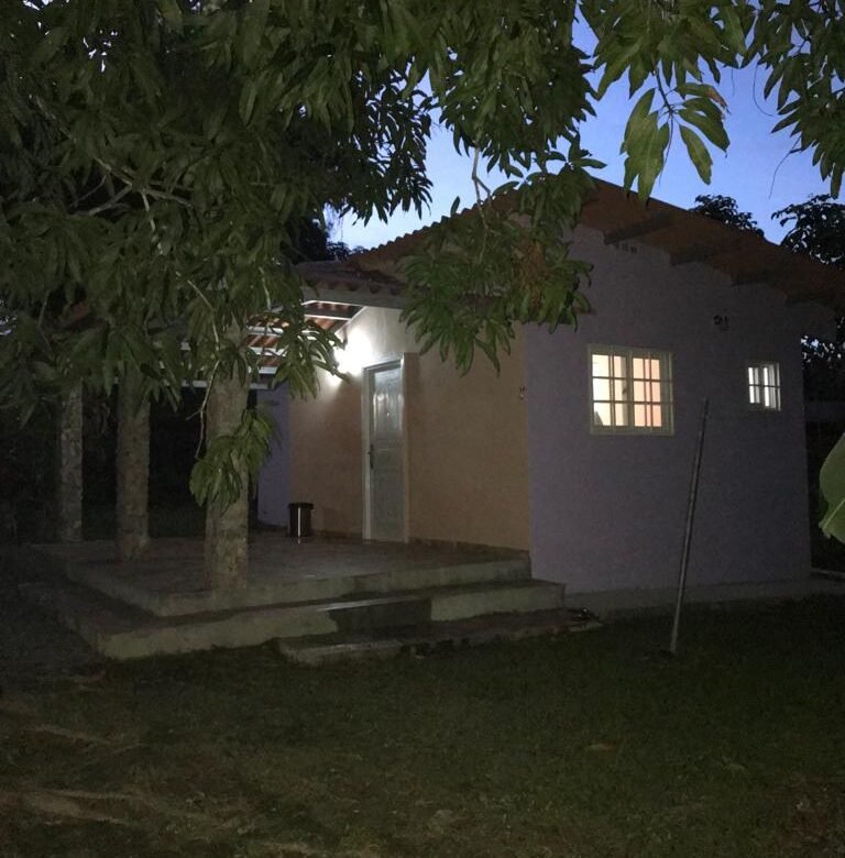 Casita – Sector de Playa / Casa de Campo: Casita de 1 Recámara, Incluye Luz