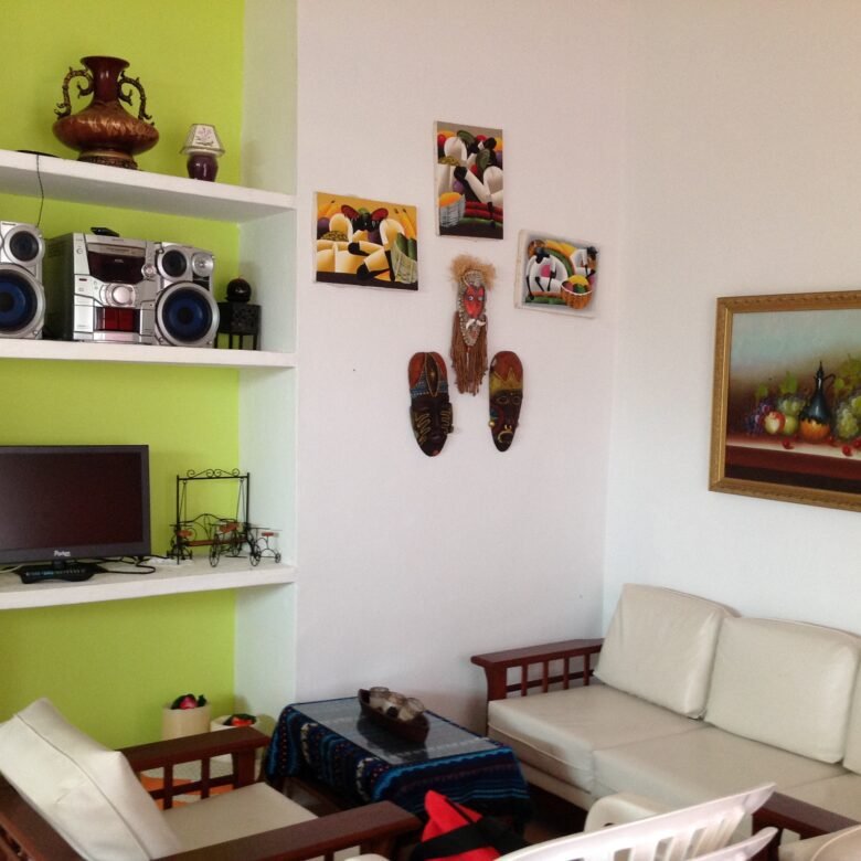 Coronado: Disfrutable Casa de Playa – 3 Habitaciones, 2 Baños + Casa de Visitas