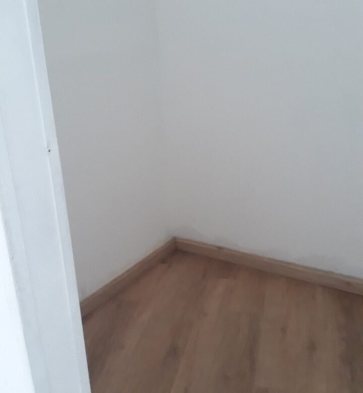 Local Comercial Fernadez de Cordoba – Vista Hermosa: 79 m², Piso 1