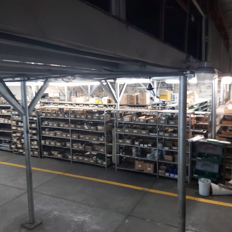 Fernández de Córdova – Local Comercial con Terreno de 5000 m² Aproximado