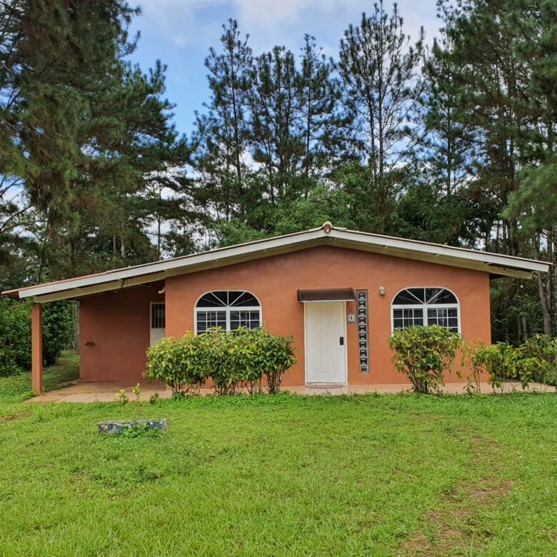 Casa de Montaña – Cerro Azul: de 2 Recámaras, en Residencial Cerrado