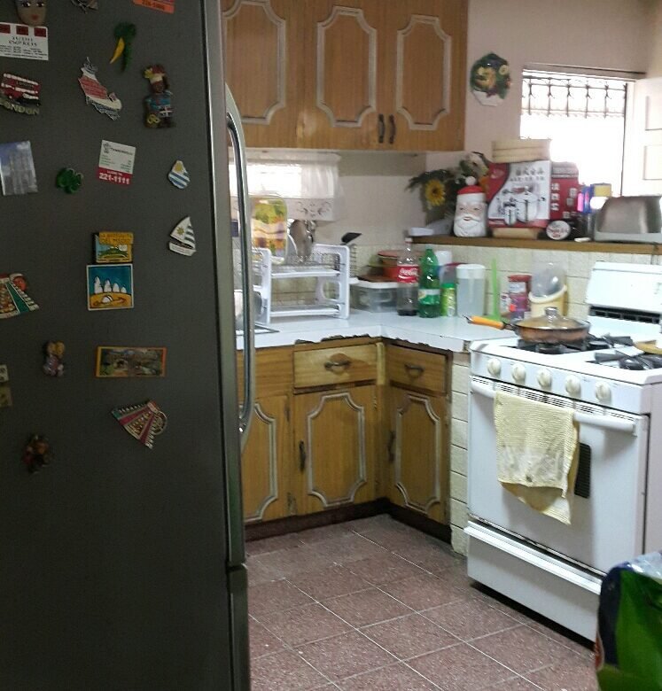 Casa en Chanis: Cómoda Ubicación (Céntrica) – Para Uso Residencial o Comercial