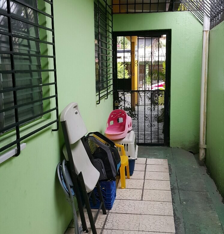Casa en Chanis: Cómoda Ubicación (Céntrica) – Para Uso Residencial o Comercial